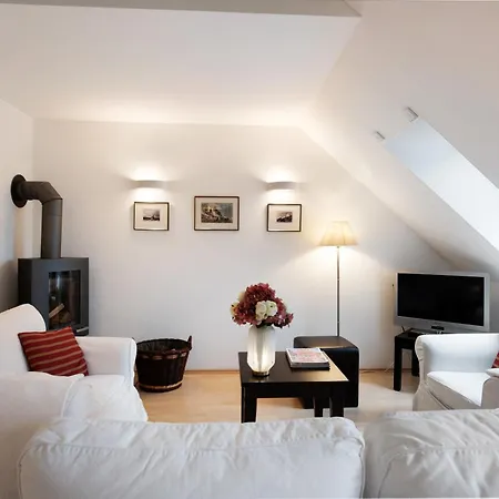 Gut Rattelvitz - Galerie Ost Lägenhet Gingst