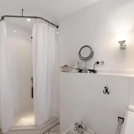 Апартаменты Gut Rattelvitz - Galerie Ost