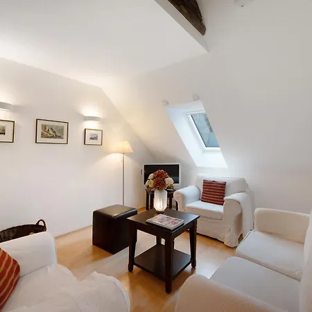 Gut Rattelvitz - Galerie Ost Lägenhet *