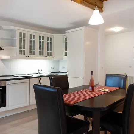 Gut Rattelvitz - Galerie Ost Lägenhet *