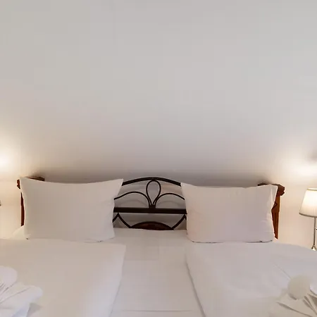 Gut Rattelvitz - Galerie Ost Gingst