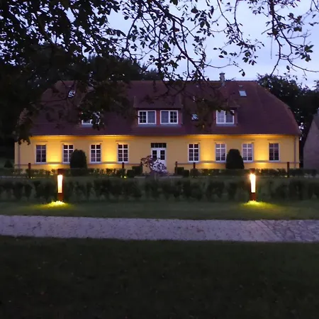 Gut Rattelvitz - Galerie Ost Lägenhet *