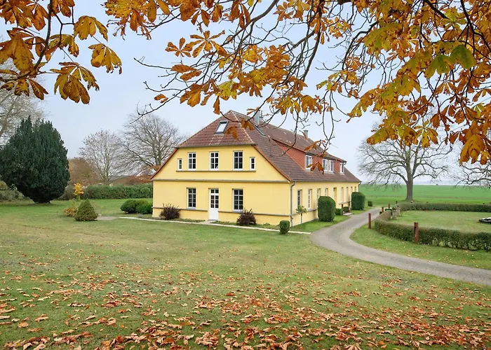 Gut Rattelvitz - Galerie Ost